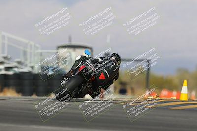 media/Mar-01-2025-Race Pace (Sat) [[ebf7b6e548]]/17-Vested (Turn 16) 210pm/
